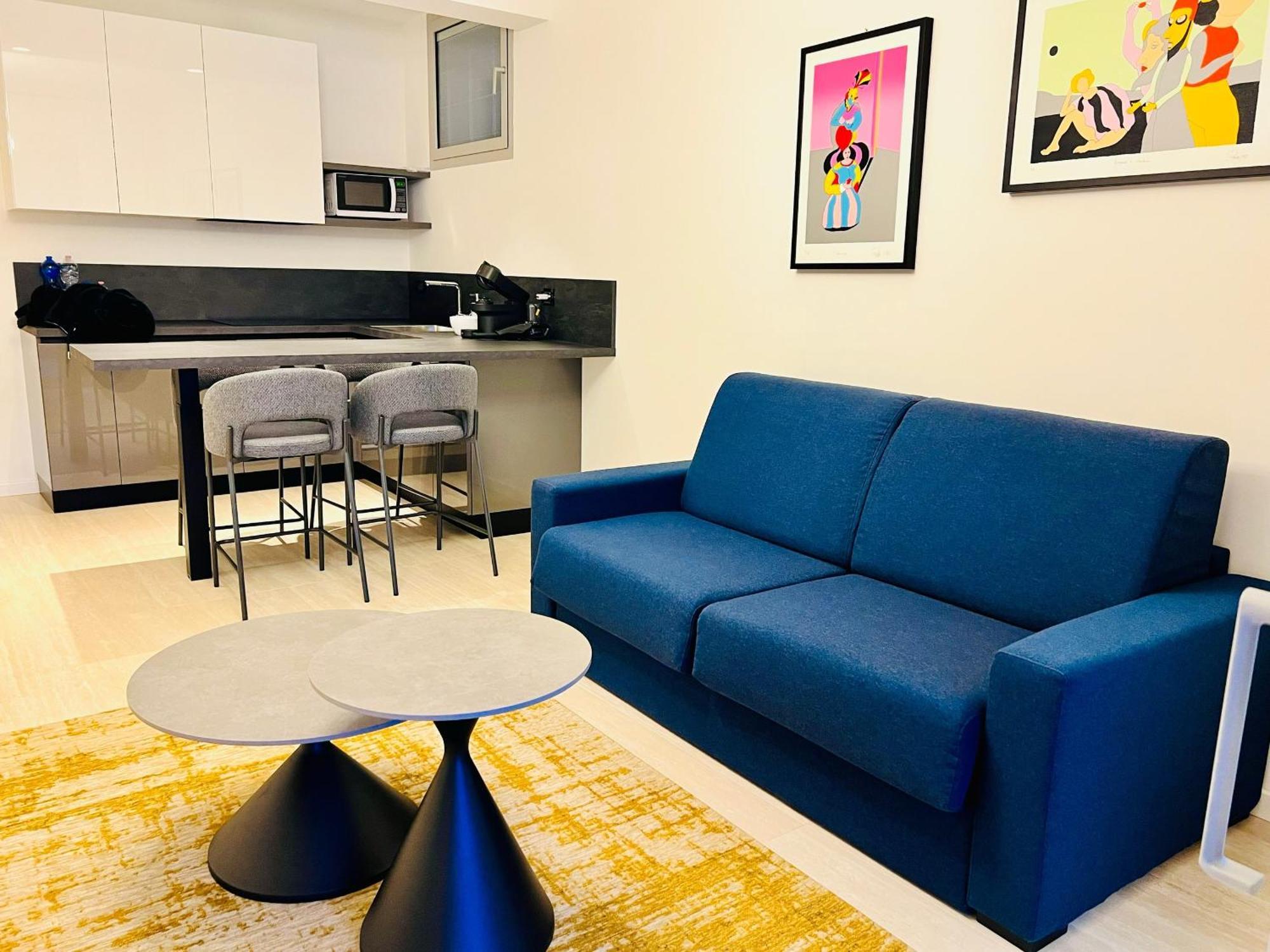 Cremona Inn Aparthotel Ngoại thất bức ảnh